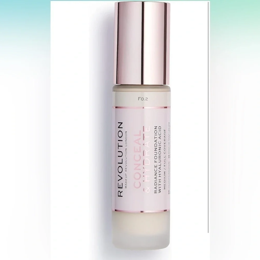 Bundle of Two Makeup REVOLUTION FO.2 CONCEAL & HYDRATE Radiance CONCEALER Makeup